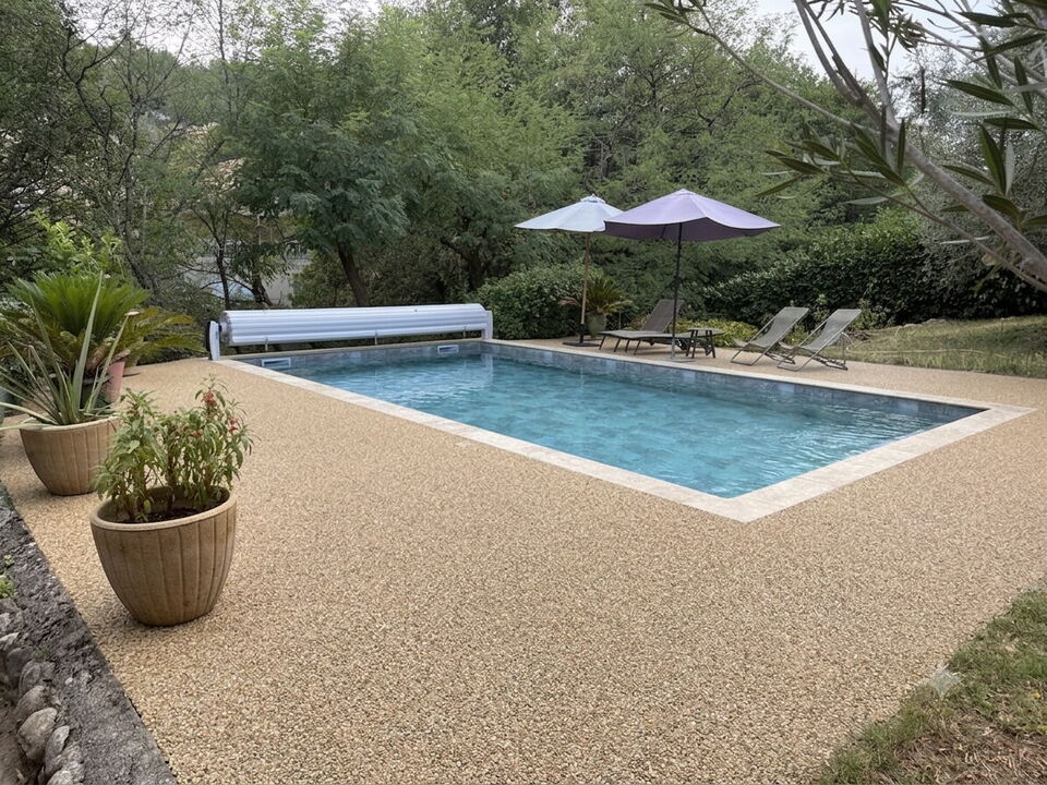 Après rénovation complète piscine 8m x 4,5m